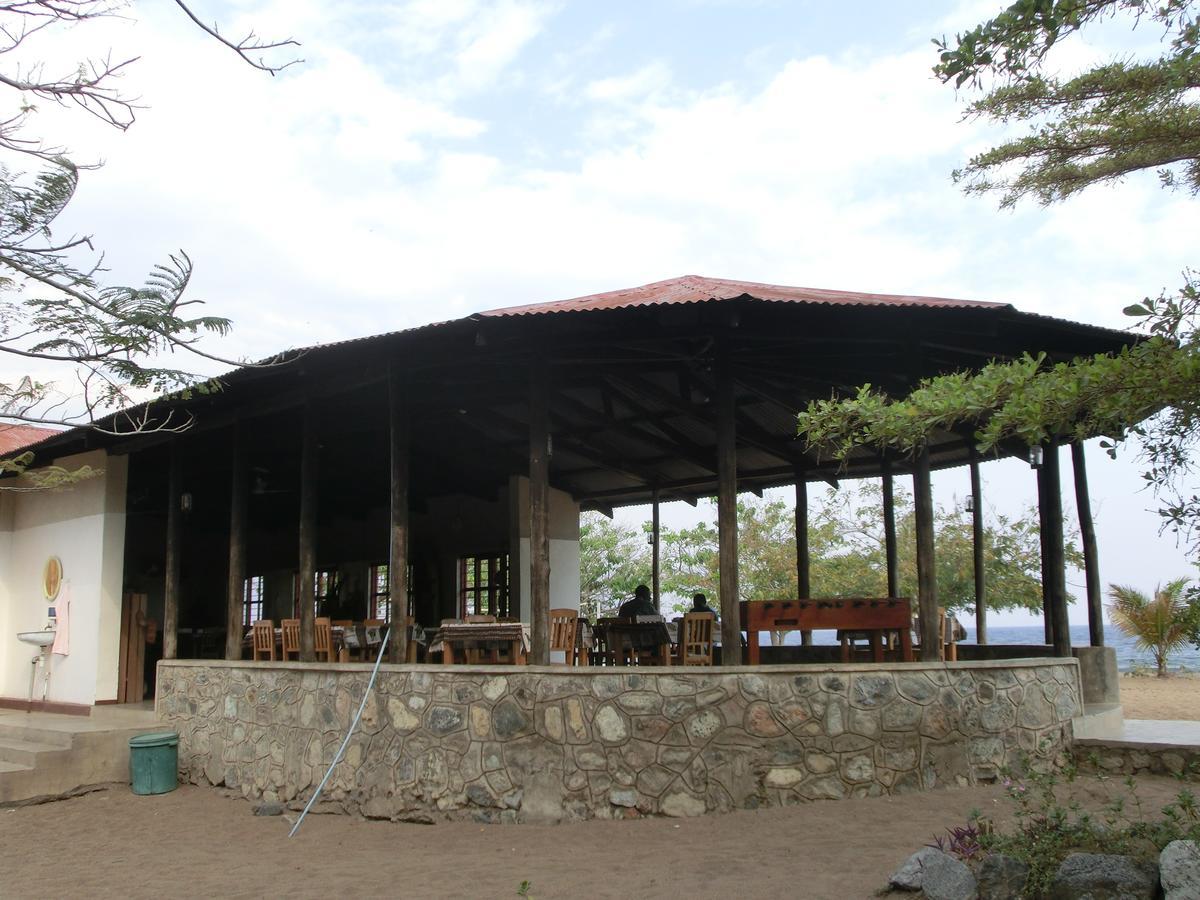 Matema Lake Shore Resort Экстерьер фото